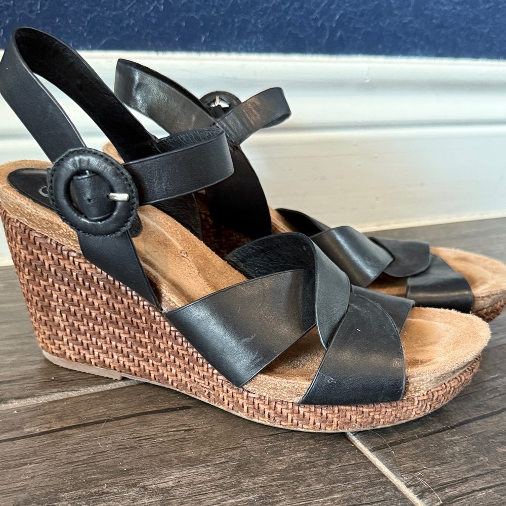 Sofft Black and Brown Wedge Sandals